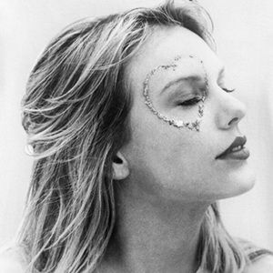 Meet your Posher, Aly